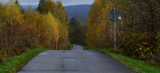 BIESZCZADY: Uwaga kierowcy, utrudnienia w gminie Czarna (ZDJĘCIA)