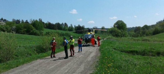 BIESZCZADY: W Żernicy rozbił się szybowiec. Dwie osoby są ranne (ZDJĘCIA)