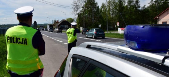 Ruszyła akcja „Prędkość”. Weekend pod lupą policjantów