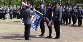 Sztandar dla ustrzyckich policjantów (FILM, ZDJĘCIA)