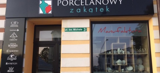 PORCELANOWY ZAKĄTEK zaprasza na zakupy. W promocji komplet noży oraz garnki ze stali nierdzewnej